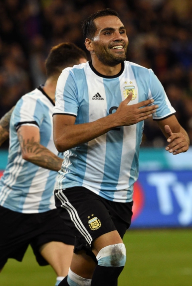Na América do Sul a Argentina aparece na quinta posição, área que leva para a repescagem, com 22 pontos. Porém, a distância para o segundo colocado Colômbia é de apenas dois pontos