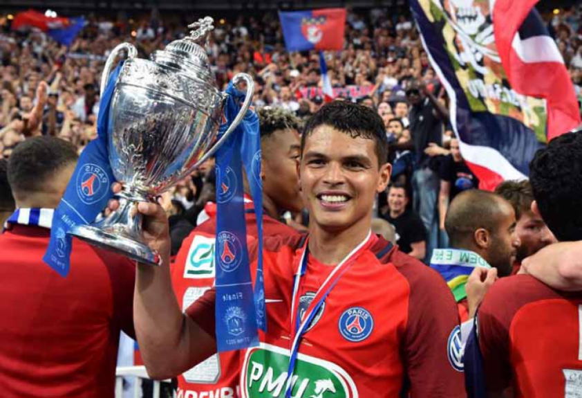 No PSG desde 2012, o zagueiro Thiago Silva tem mais de 200 jogos pelo clube francês