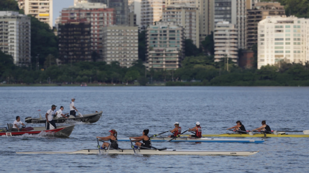 Federação de Remo do Rio promove Reagata Remo do Futuro neste domingo