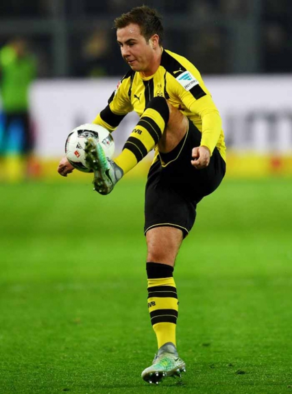 Mario Götze, ídolo do Borussia Dortmund, tenta recolocar o time entre as principais forças da Europa