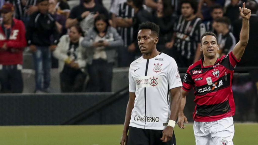 Corinthians x Atlético-GO