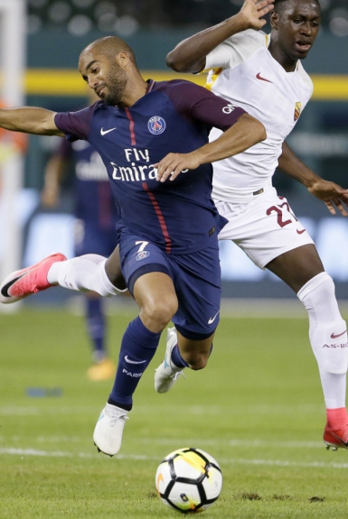 Lucas Moura - Sumido no PSG, o meia voltou a jogar na última sexta-feira e marcou um dos gols do PSG na vitória de 5 a 1 sobre o Metz.