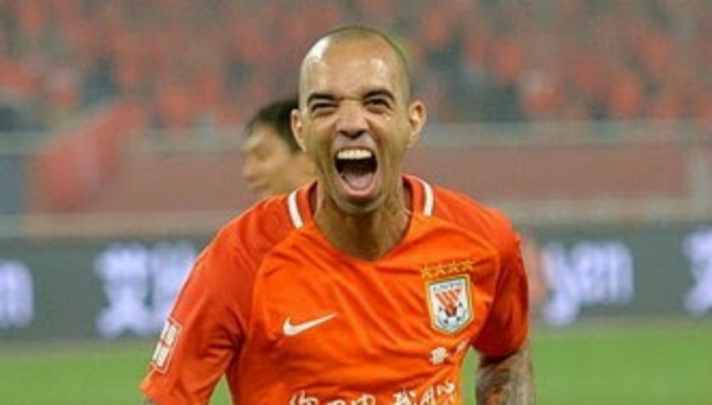 Diego Tardelli, do Shandong