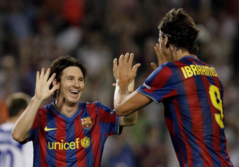 Ibrahimovic ao lado de Messi