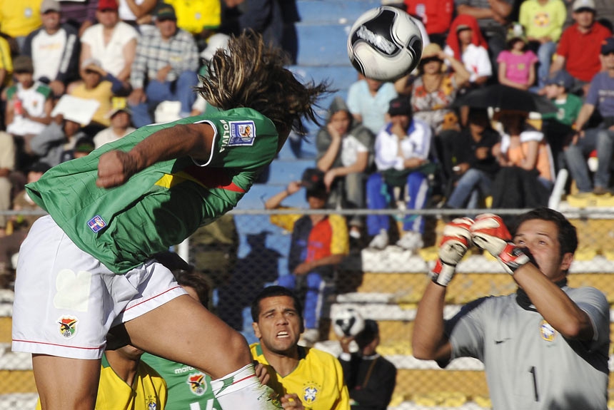 O último encontro em La Paz foi pelas Eliminatórias para a Copa do Mundo de 2010. Já classificado, o Brasil, dirigido por Dunga, foi derrotado por 2 a 1 no dia 11 de outubro de 2009