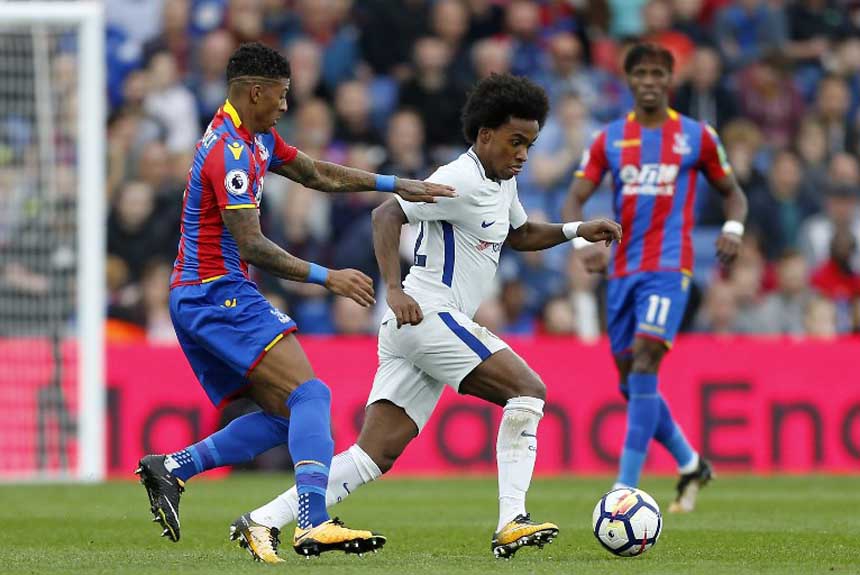 Willian - Pouco fez para ajudar o Chelsea a sair com a vitória e viu seu time perder para o lanterna do campeonato, que até então não tinha marcado um gol sequer na competição.