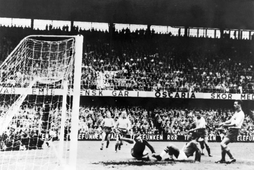 Marcou dois gols na final contra a Suécia: triunfo por 5 a 2
