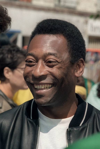 Depois disso, Pelé seguiu ajudando o futebol viajando pelo mundo e levando o seu exemplo de atleta para todos os cantos que visitou. Obrigado Rei!