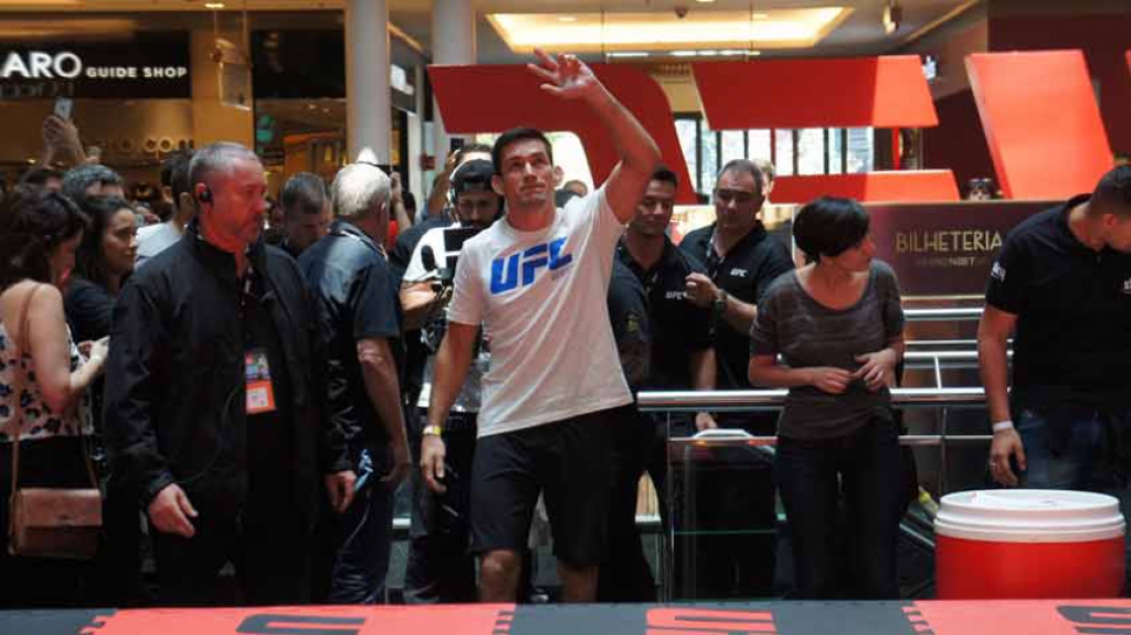 Lyoto Machida, Demian Maia, Colby Covington e Derek Brunson participam de treinos abertos do UFC São Paulo