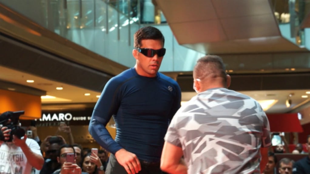 Lyoto Machida em treino aberto do UFC São Paulo
