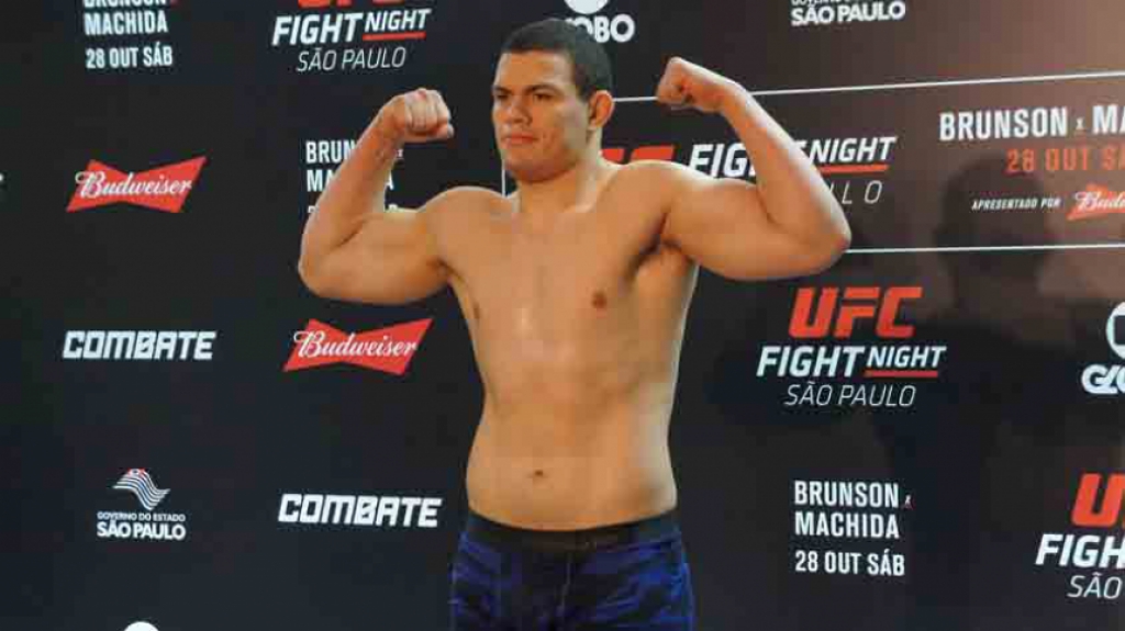 Astros do UFC São Paulo batem peso e confirmam lutas