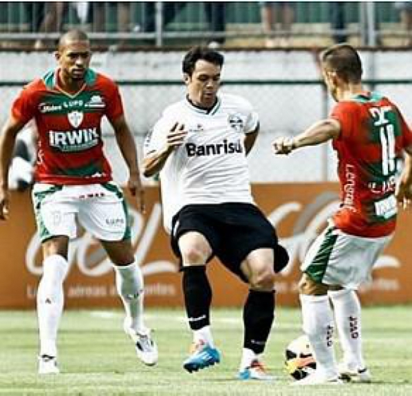 Portuguesa x Grêmio - 2013