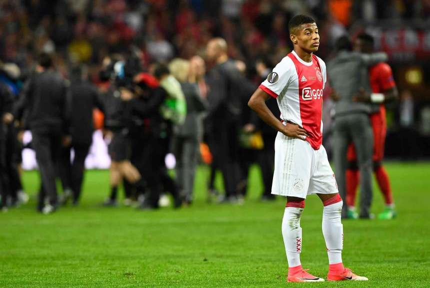 O atacante David Neres anotou um gol na goleada de 8 a 0 do Ajax sobre o Breda pelo Campeonato Holandês