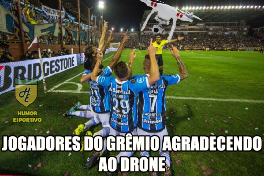 Torcedores do Grêmio tiram onda com conquista da Libertadores