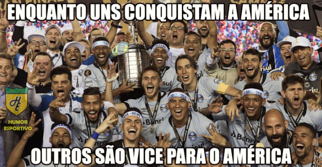 Torcedores do Grêmio tiram onda com conquista da Libertadores