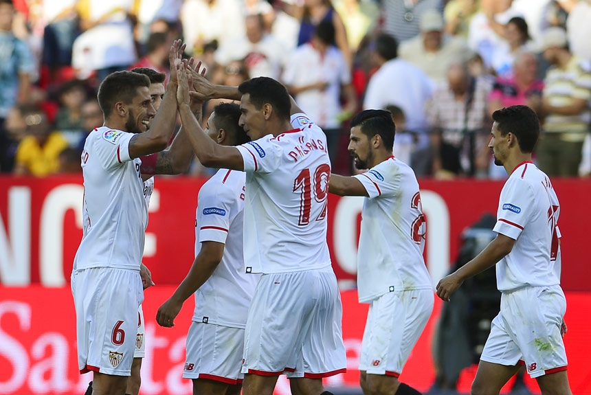 Paulo Henrique Ganso (Sevilla) - Pela Copa do Rei, diante do Cartagena, Ganso foi mais uma vez titular e marcou um dos gols da vitória por 4 a 0. Mostrou que pode ser útil à equipe andaluz.