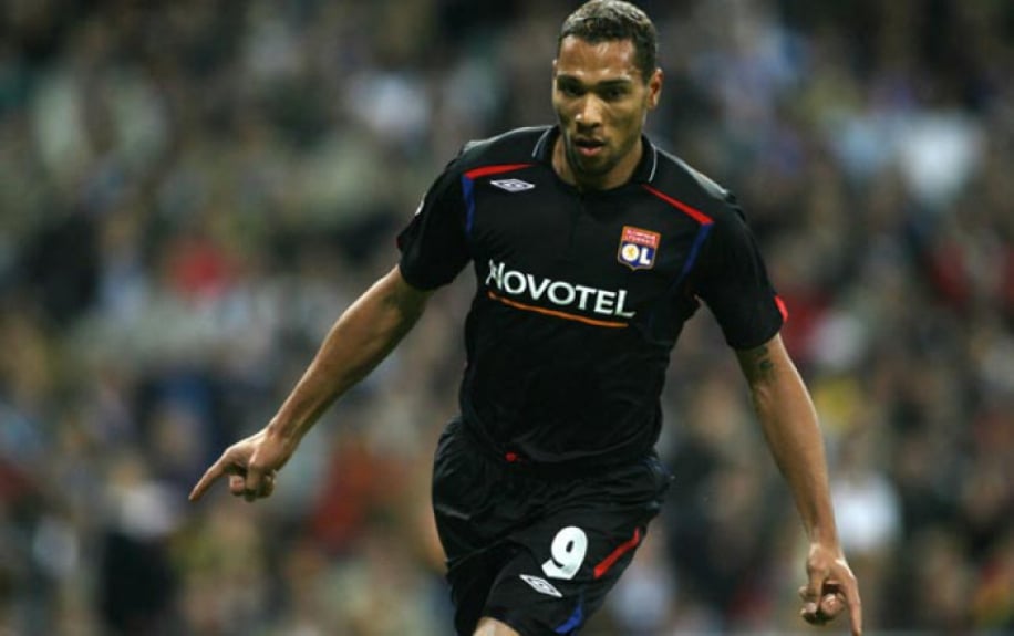 Carew - Lyon