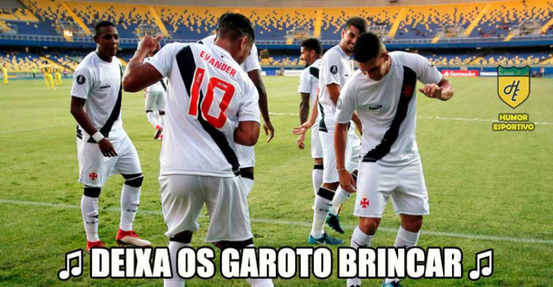 Torcedores do Vasco comemoram vaga na terceira fase da Libertadores