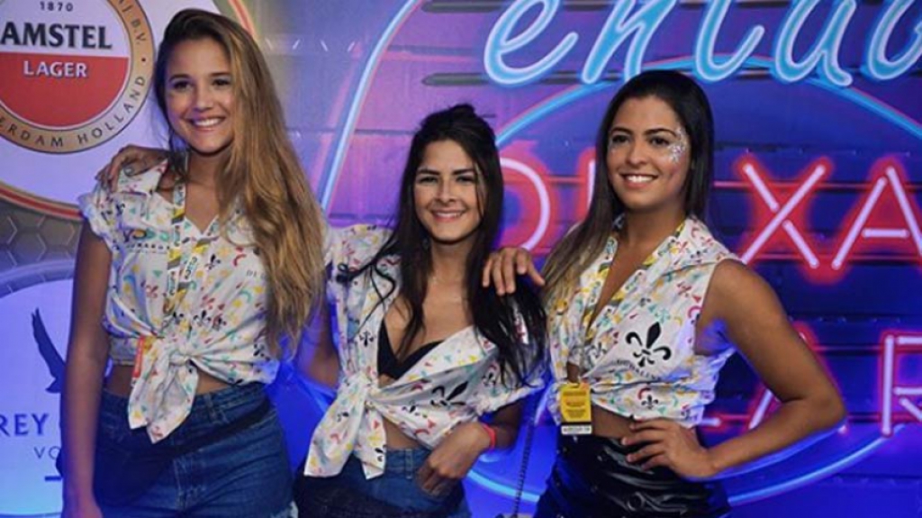 Atletas curtem carnaval no Rio