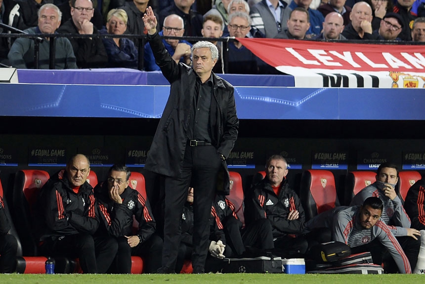 Será que o José Mourinho ficou satisfeito com o empate do Manchester United?