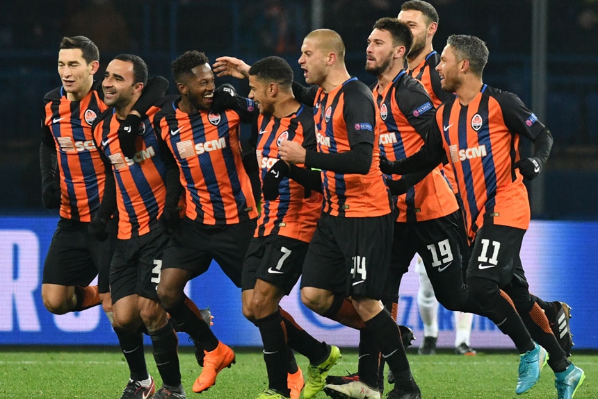 Mas no fim prevaleceu o melhor futebol do Shakhtar, que ganhou por 2 a 1
