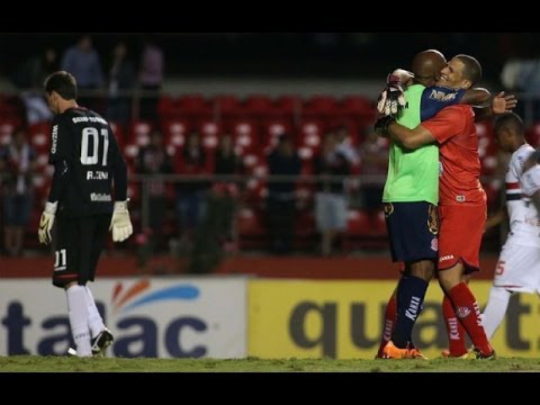 São Paulo 0 x 0 Penapolense - 26/3/2014