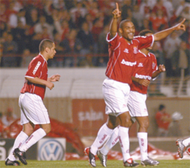 Internacional 2003