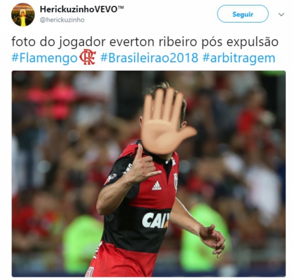 Internautas ironizam pênalti contra o Flamengo em partida contra o Vitória