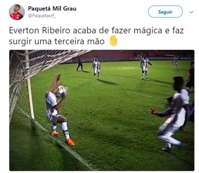 Internautas ironizam pênalti contra o Flamengo em partida contra o Vitória