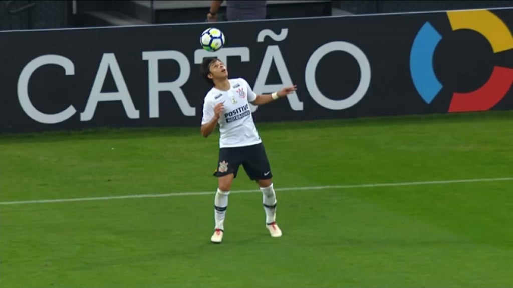 Embaixadinha Romero Corinthians