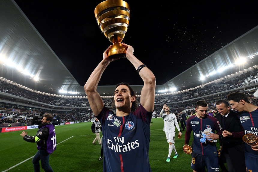 Outro que não teve sustos para ser artilheiro foi o uruguaio Edinson Cavani, que fez 28 gols no Campeonato Francês pelo campeão Paris Saint-Germain.