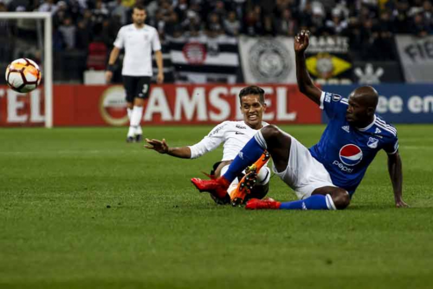 Corinthians x Millonarios