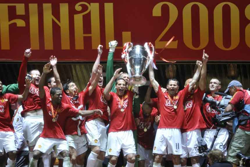 Em uma decisão inglesa, o Manchester United levou a melhor sobre o Chelsea nos pênaltis após empate por 1 a 1 no tempo normal