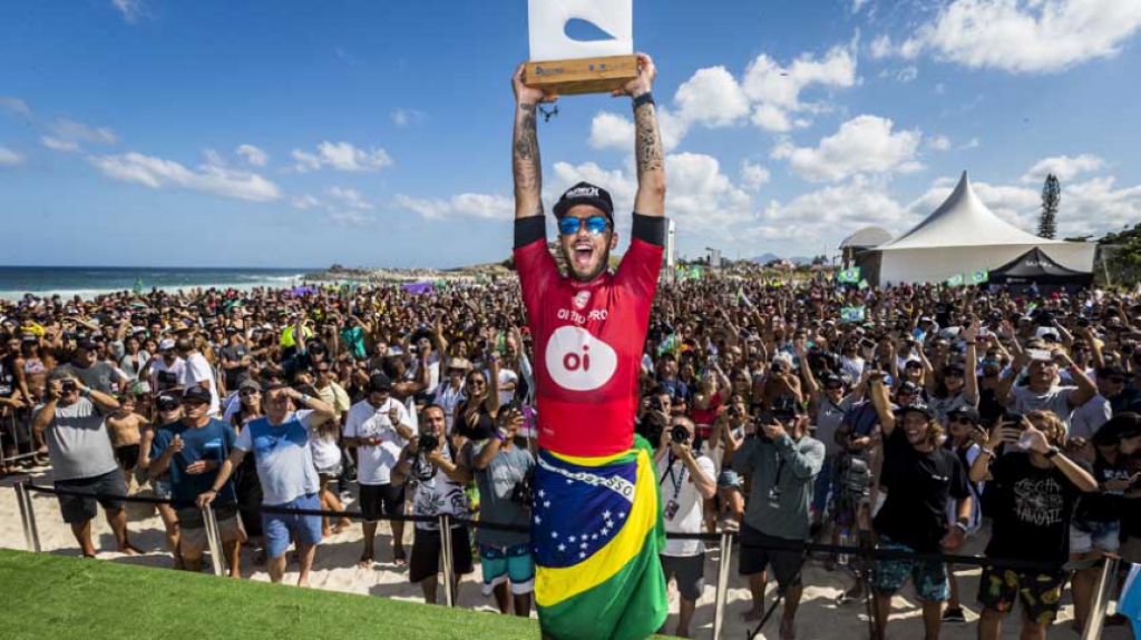 Filipe Toledo campeão em Saquarema