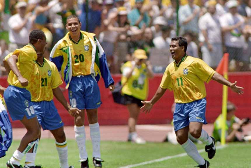 Antes de conquistar o penta em 1994 nos Estados Unidos, a Seleção Brasileira enfrentou países vizinhos dos norte-americanos em amistosos. Foram três no total. No primeiro deles, um sofrido empate por 1 a 1 com o Canadá preocupou. Romário fez o gol isolado