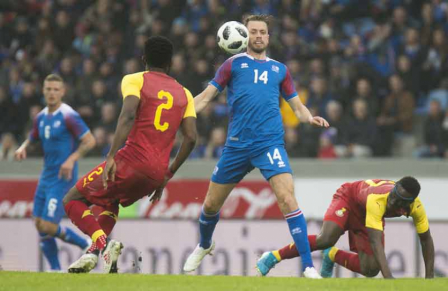 Islandia x Gana