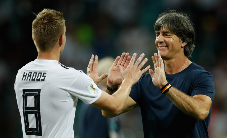 Para alívio do técnico Joachim Löw