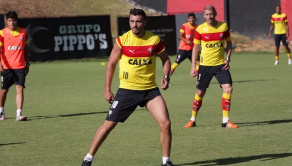 Dátolo - Vitória