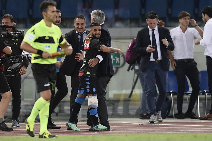 Insigne garantiu a importante estreia do Napoli com vitória por 2 a 1 sobre a Lazio fora de casa