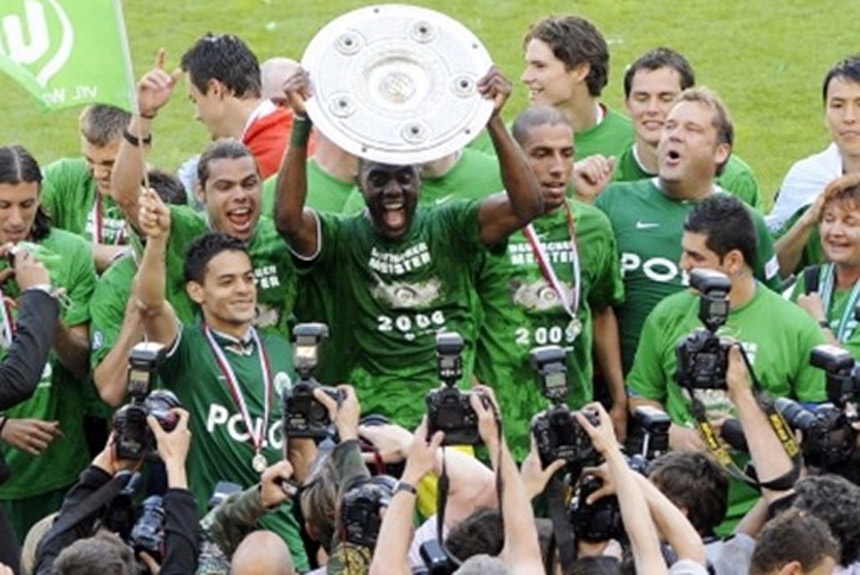 O Wolfsburg conquista de maneira surpreendente a temporada 2008/2009. O time contava com os brasileiros Grafite e Josué