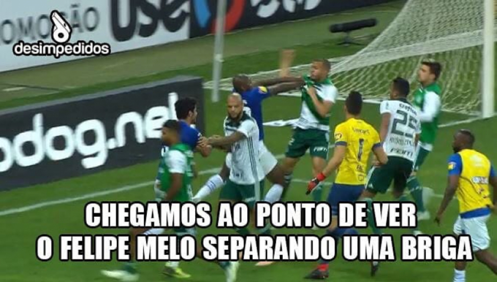 Web não perdoa eliminação do Verdão