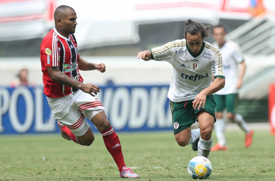 12/4/15 - Palmeiras 1 x 0 Botafogo-SP - Paulista