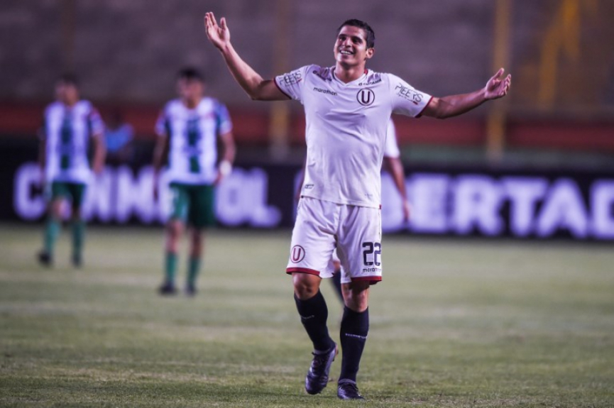 Aldo Corzo - Universitario -PER