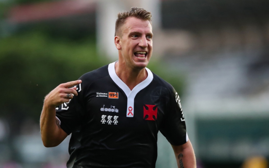 Vasco x Cruzeiro - Maxi Lopez