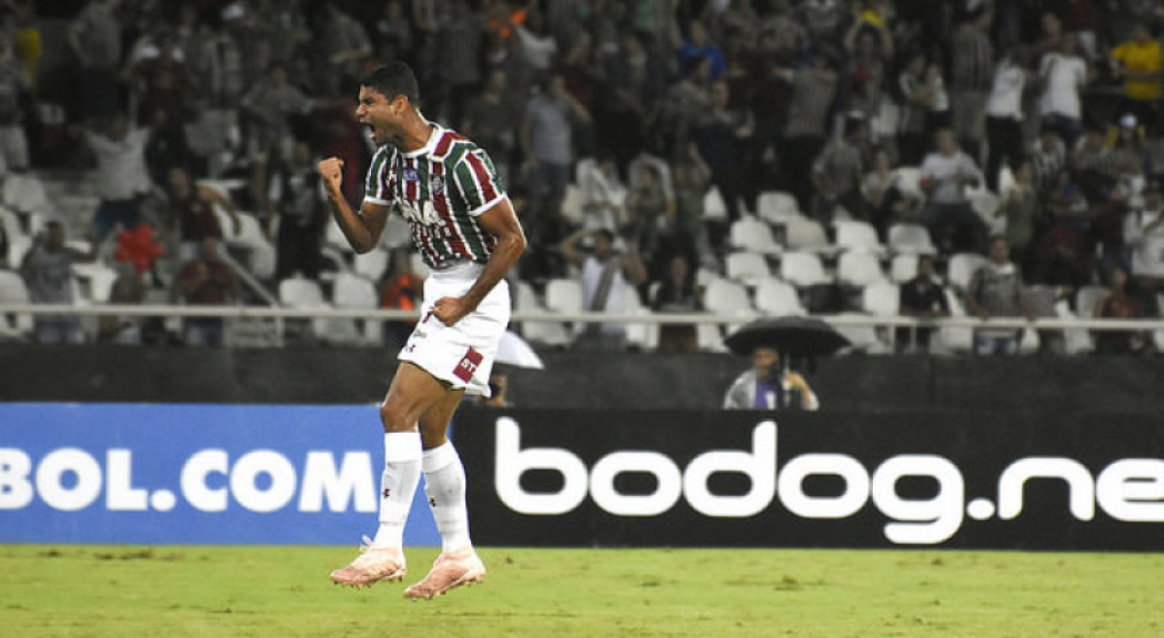 Fluminense x Nacional-URU - Gum