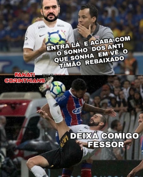 Torcedores do Corinthians brincam com gols decisivos de Danilo