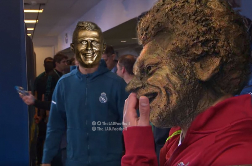Memes brincam com estátua de Mohamed Salah