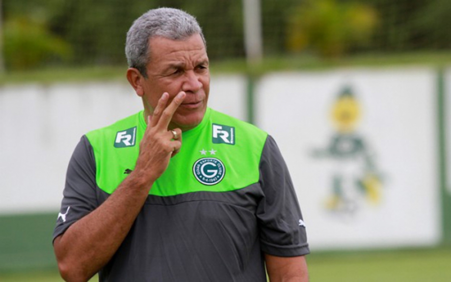 Hélio dos Anjos - técnico do Goiás