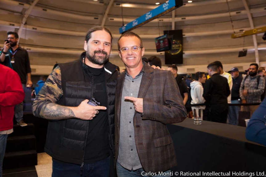 Andreas Kisser e Palhinha no BSOP Millions