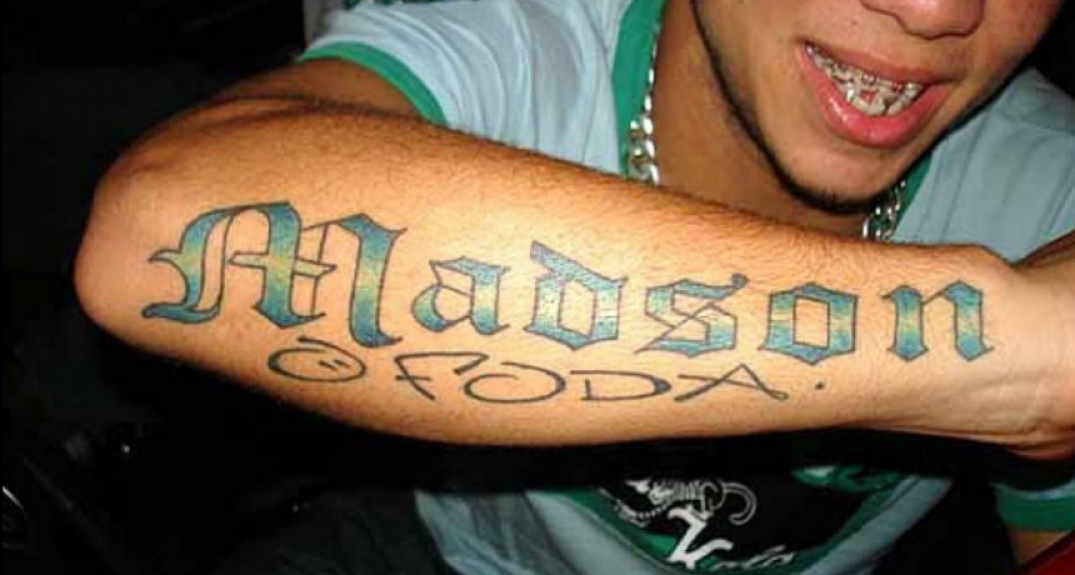 Confira Algumas Tatuagens Fora Do Comum De Astros Do Futebol Lance Lion forearm tattoos mens lion tattoo cross tattoo for men calf tattoo lion tattoo sleeves leg tattoos body art tattoos sleeve tattoos cool tattoos. confira algumas tatuagens fora do comum